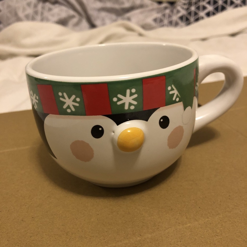 Penguin Face Coffee Mug Cup Christmas Holiday Decor Coffee Tee Mug